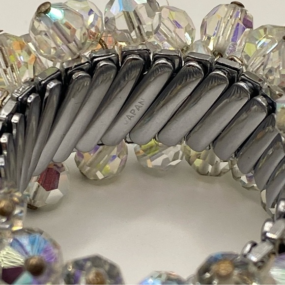 Vintage Glass Aurora Borealis Bead Cha Cha Stretch Bracelet-Japan 1950s - Picture 5 of 6